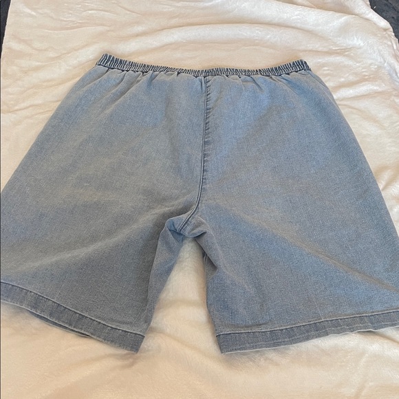 Vintage 90s Y2K Lightweight Denim Shorts – Alia – Size 10 - Picture 3 of 12